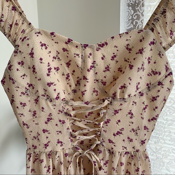 Floral Cottage Core Dress - Picture 2 of 3